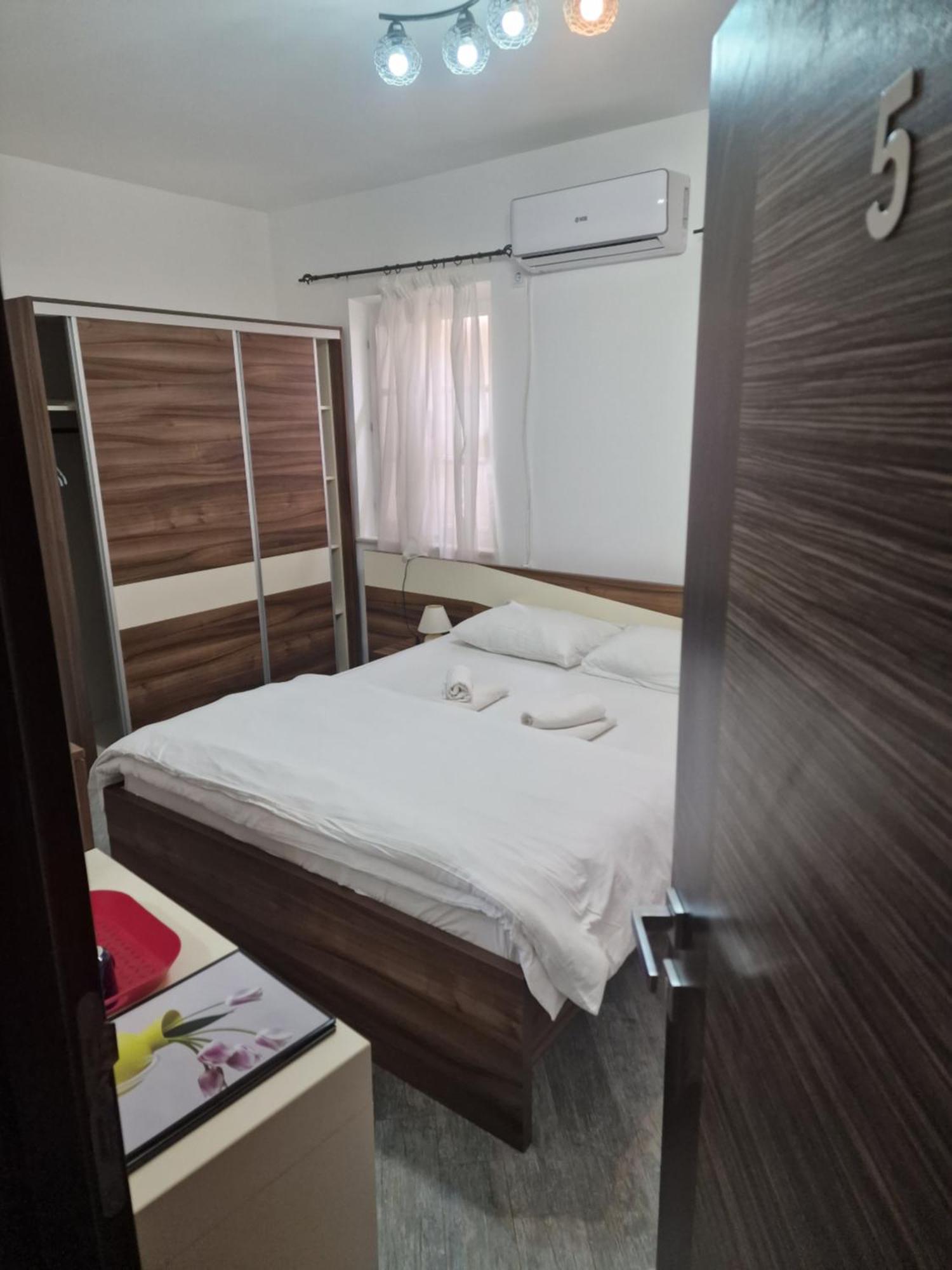 Rooms Dana Old Town Budva Habitación foto